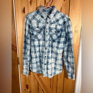 LAZER Women's Button Up Shirt Blue & White Distressed Denim Size Large